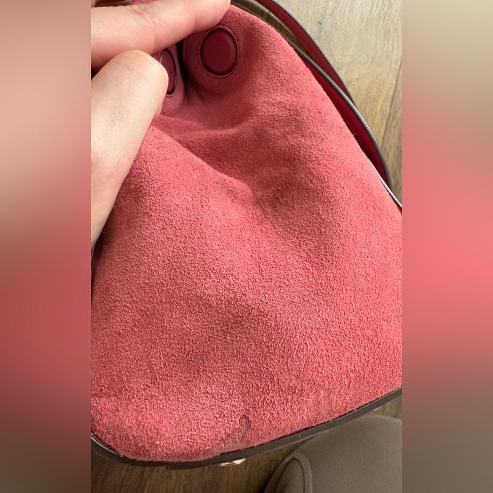 Coach F22348 Faye Carryall, Mixed Material Rouge/Gold - Picture 7 of 16